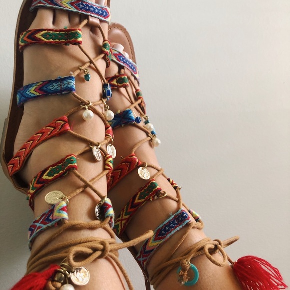 EXPRESS // Sandals - Picture 4 of 4